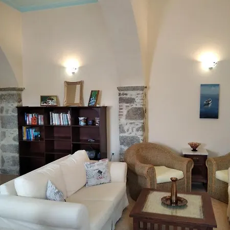 Apartment Gialos