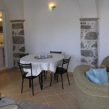 Apartment Gialos