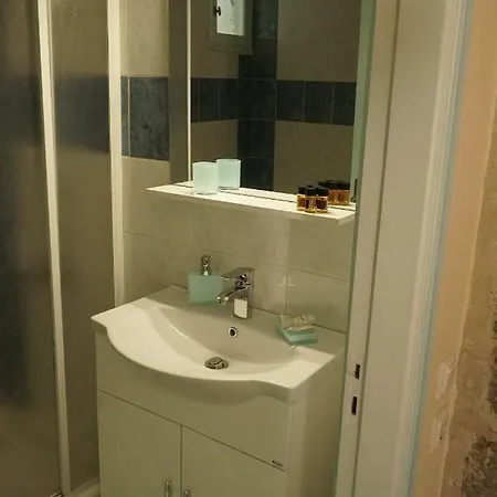 Gialos Apartment *