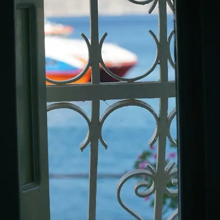 Apartment Gialos Symi